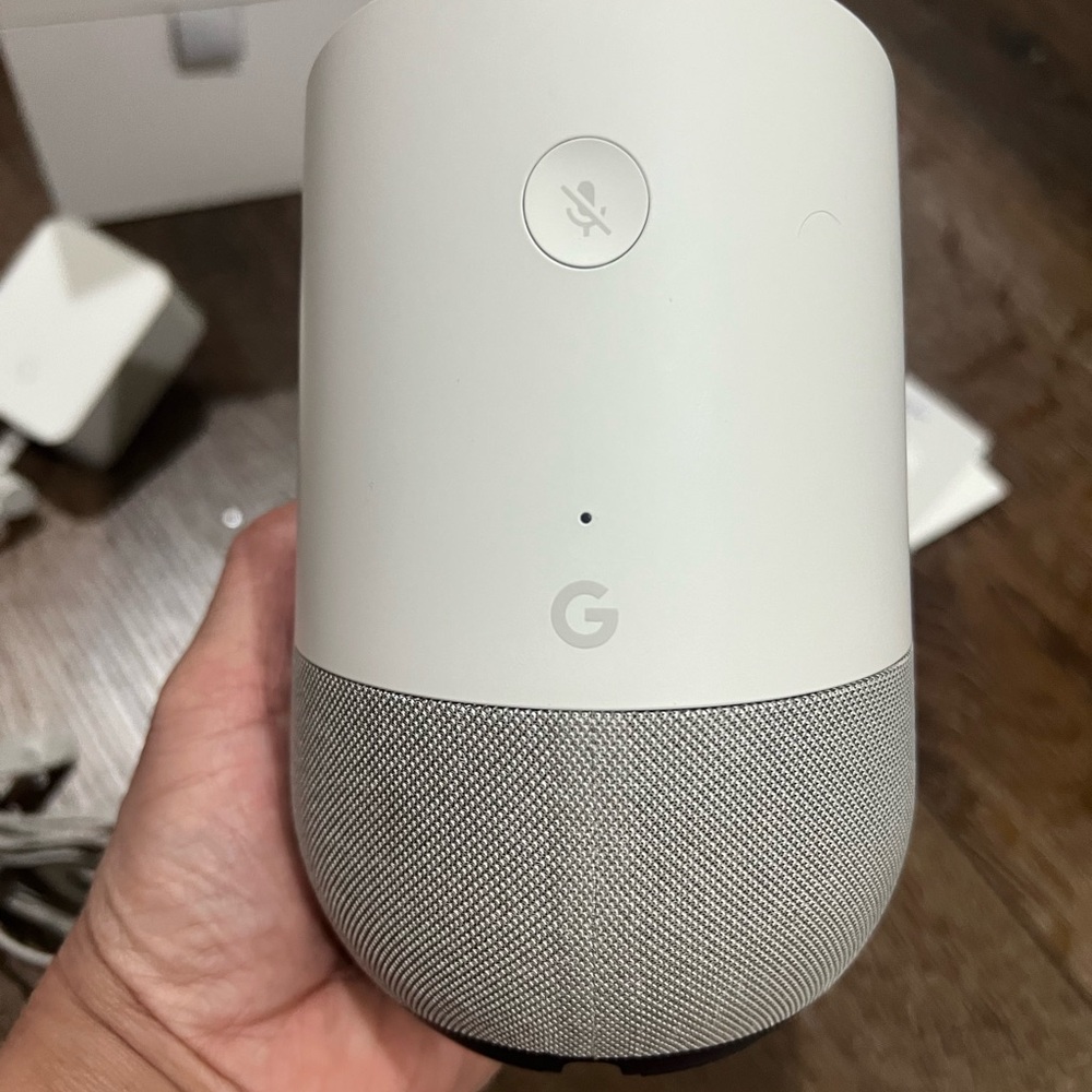 Google Home voice activated Smart Speaker - White and Gray - Picture 6 of 11